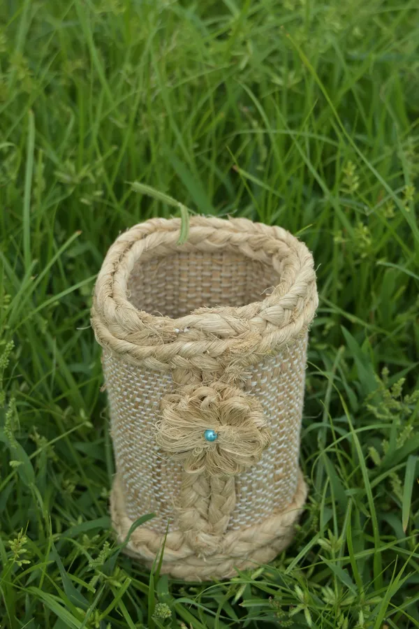 Banana_Fibre_Handmade_Floral_Pen_Stand