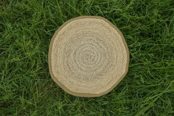 Banana_Fibre_Braided_Natural_Round_Mat