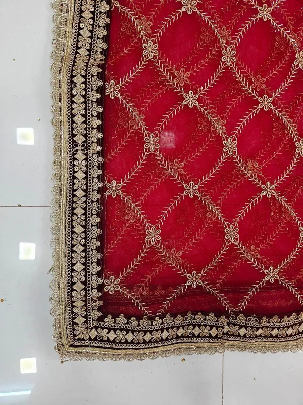 Maroon_Net_Zari_Stone_Embroidered_Bridal_Dupatta_For_Women
