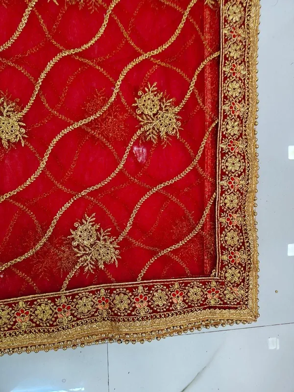 Red_Net_Heavy_Gold_Embroidered_Bridal_Dupatta_For_Women