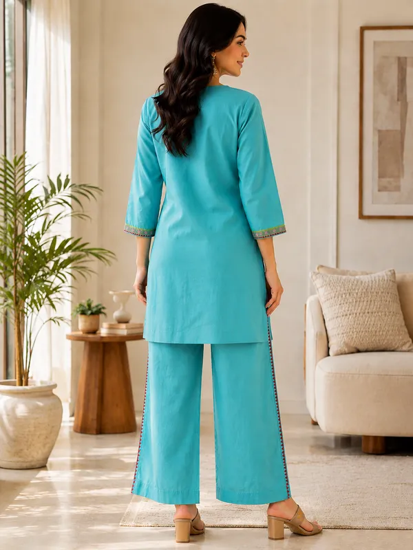 Turquoise_Cotton_Straight_Embroidered_Kurta_Palazzo_Set_For_Women