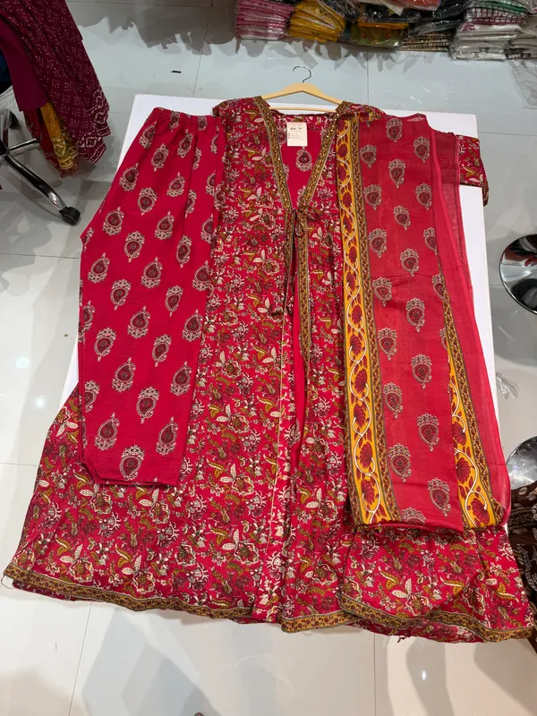 Maroon_Cotton_Anarkali_Printed_Kurta_Set_For_Women