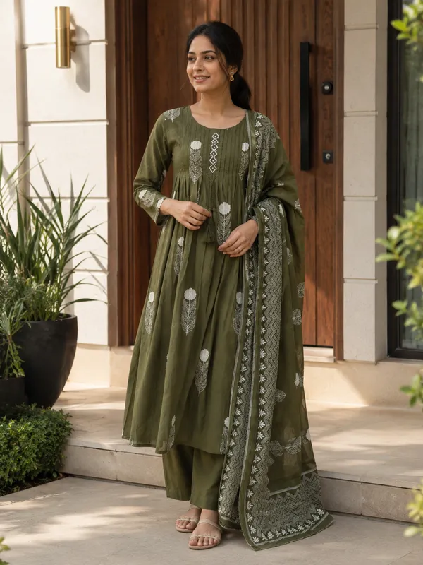 Olive_Cotton_Botanical_Print_Straight_Kurti_Set_For_Women