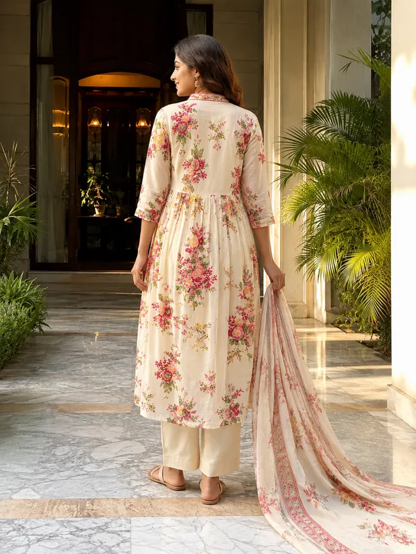 Cream_Cotton_Straight_Floral_Print_Kurti_Set_For_Women