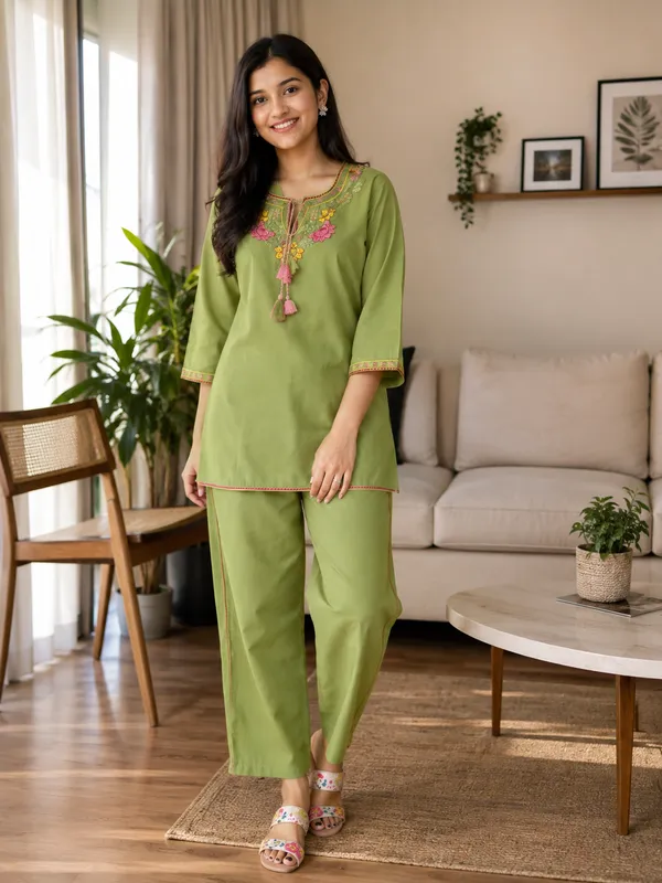 Green_Cotton_Straight_Embroidered_Kurta_Co-Ord_Set_For_Women