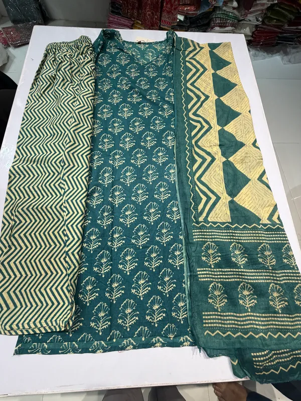 Teal_Cotton_Straight_Botanical_Print_Kurti_Set_For_Women