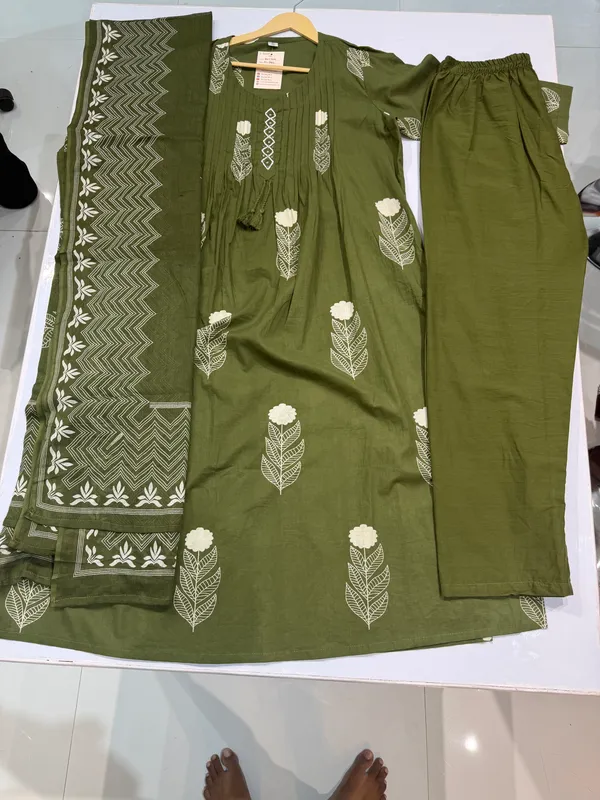 Olive_Cotton_Botanical_Print_Straight_Kurti_Set_For_Women