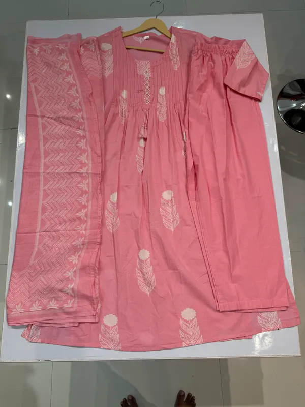 Pink_Cotton_Floral_Print_Anarkali_Kurti_Set_For_Women