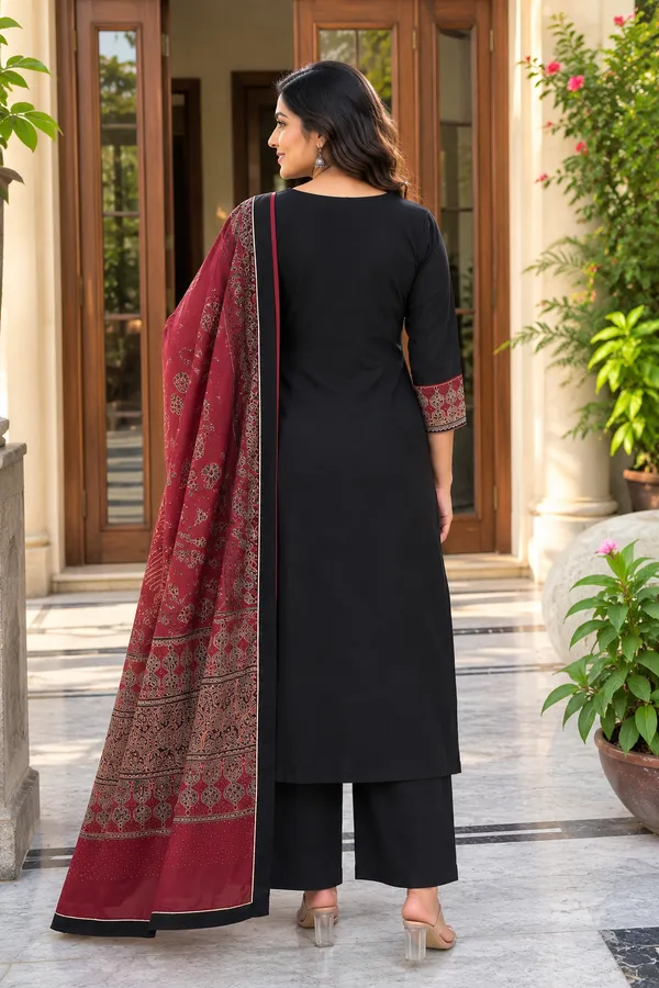 Black_Cotton_Printed_Straight_Kurti_Set_For_Women