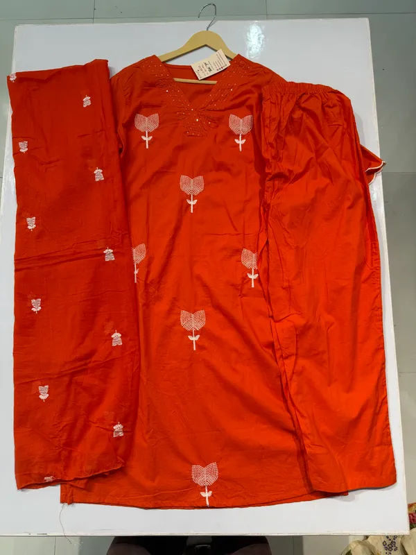 Orange_Cotton_Floral_Print_Straight_Kurti_Set_For_Women