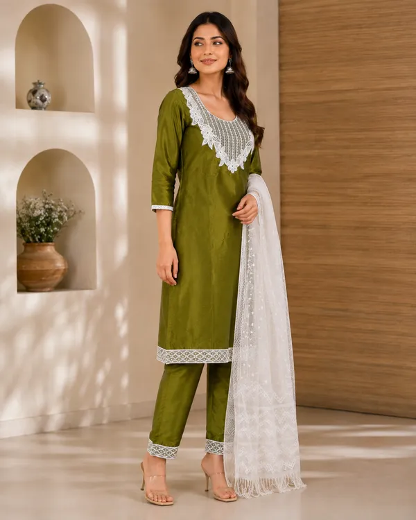 Green_Silk_Straight_Embroidered_Kurta_Set_For_Women