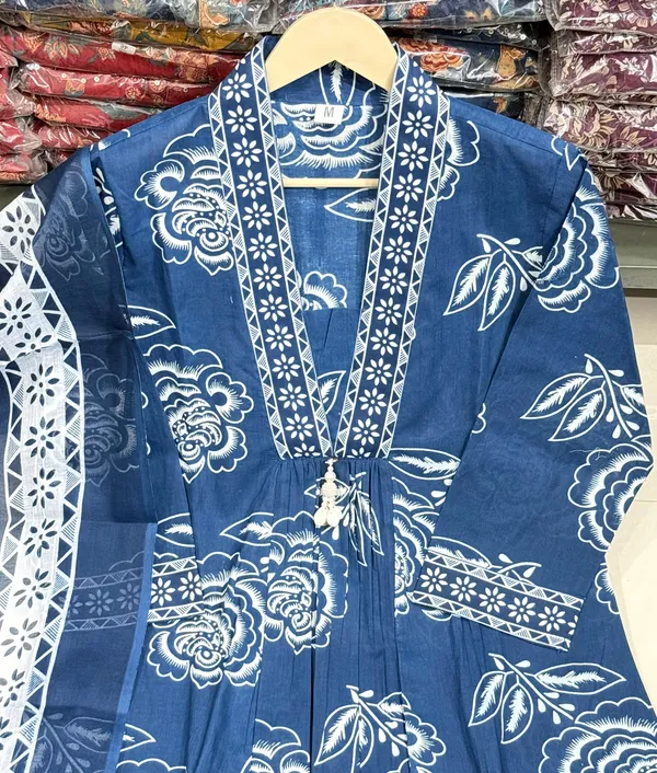 Navy_Blue_Cotton_Straight_Floral_Print_Kurta_Set_For_Women