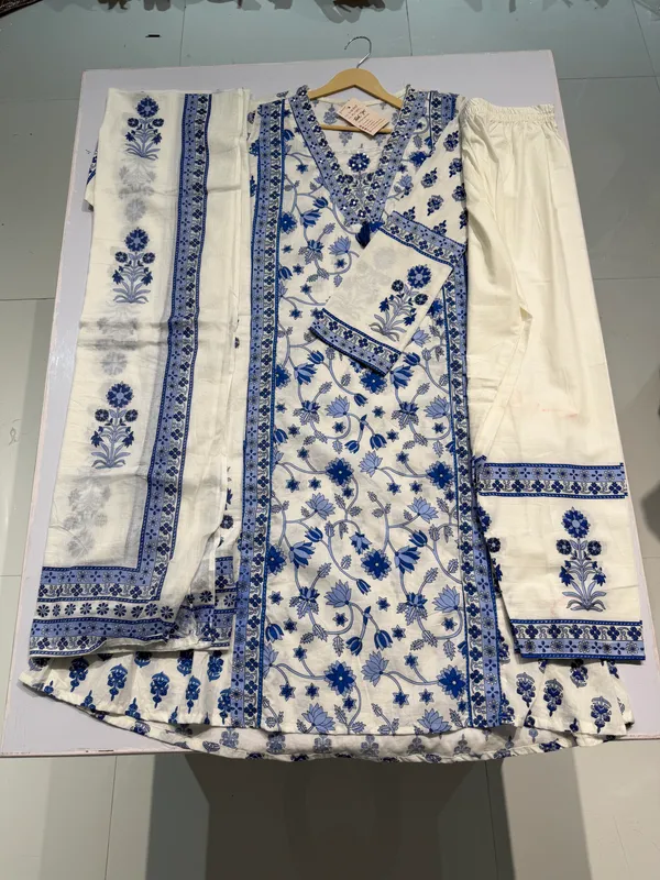 Blue_Cotton_Floral_Print_Straight_Kurti_Set_For_Women