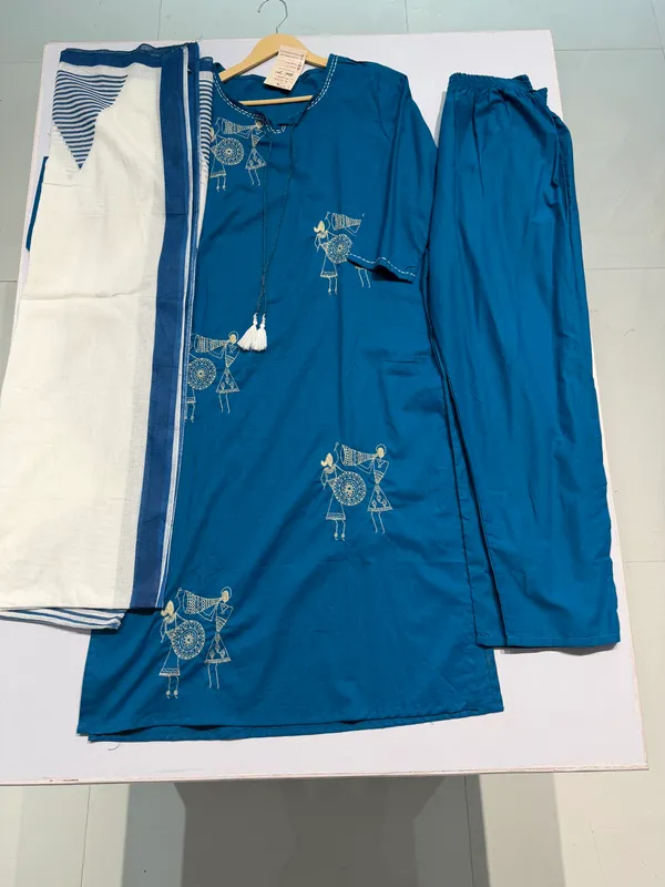 Blue_Cotton_Straight_Printed_Kurti_Set_For_Women