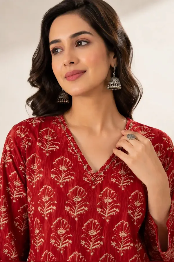 Red_Cotton_Straight_Floral_Print_Kurti_Set_For_Women