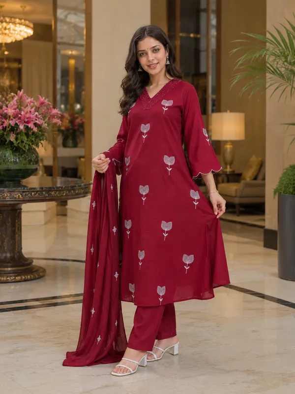 Maroon_Cotton_Straight_Printed_Kurta_Set_For_Women