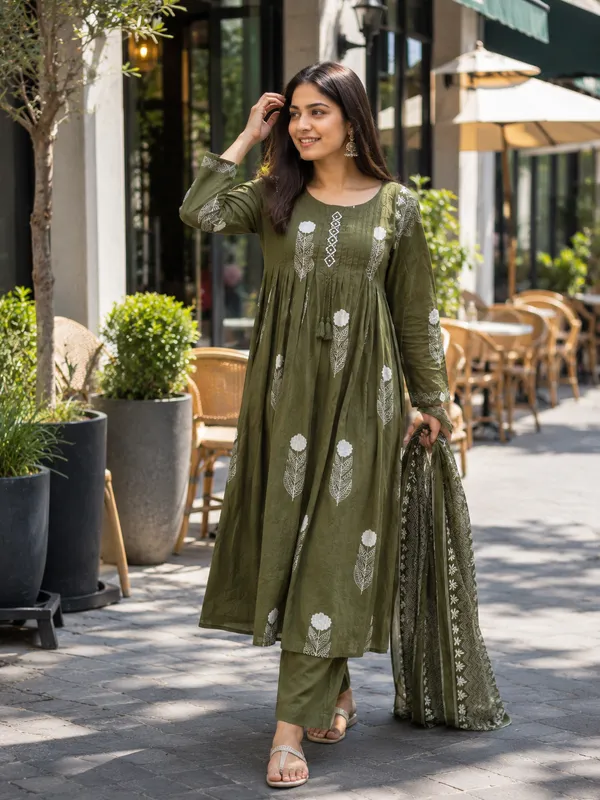 Olive_Cotton_Botanical_Print_Straight_Kurti_Set_For_Women