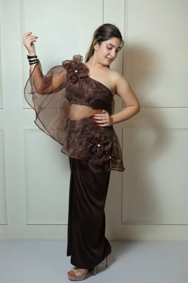 Organza_Cape_With_Dhoti