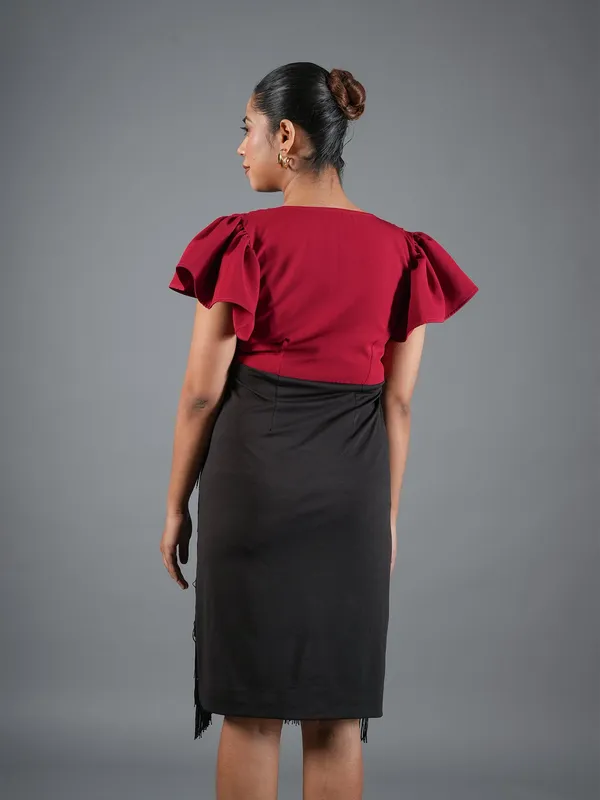 Red_And_Black_Premium_Breathable_And_Stretchable_Lycra_And_Polyester_Dress_For_Women