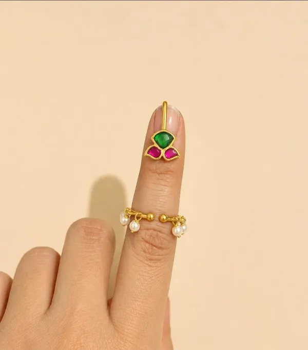 Gold_Brass_Emerald_Triveni_Ring_For_Women