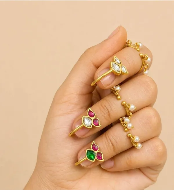 Gold_Brass_Emerald_Triveni_Ring_For_Women