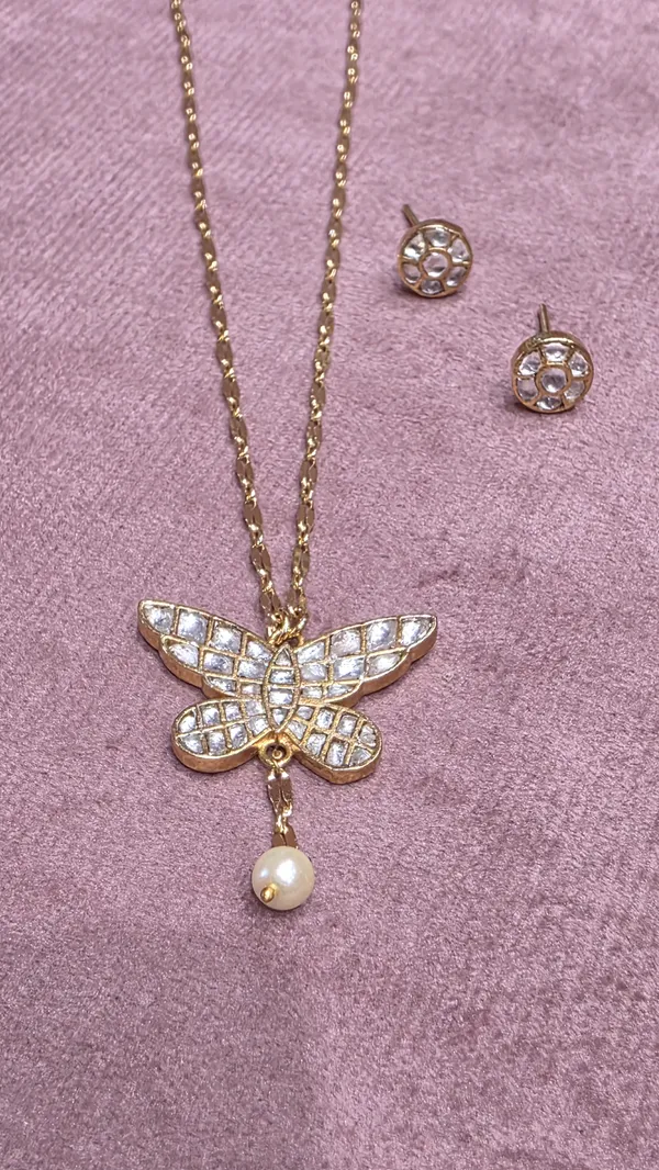 Gold_Brass_White_Butterfly_Pendant_Set_For_Women