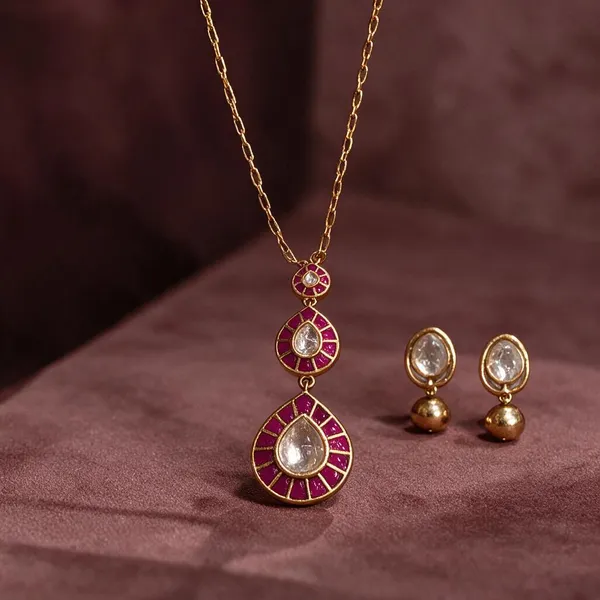 Pink_Drop_Pendant_Set_For_Women