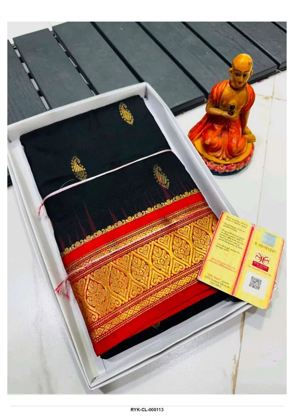 Black_Woven_Ethnic_Saree_for_Women
