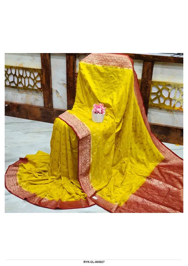 Yellow_Traditional_Saree_for_Women