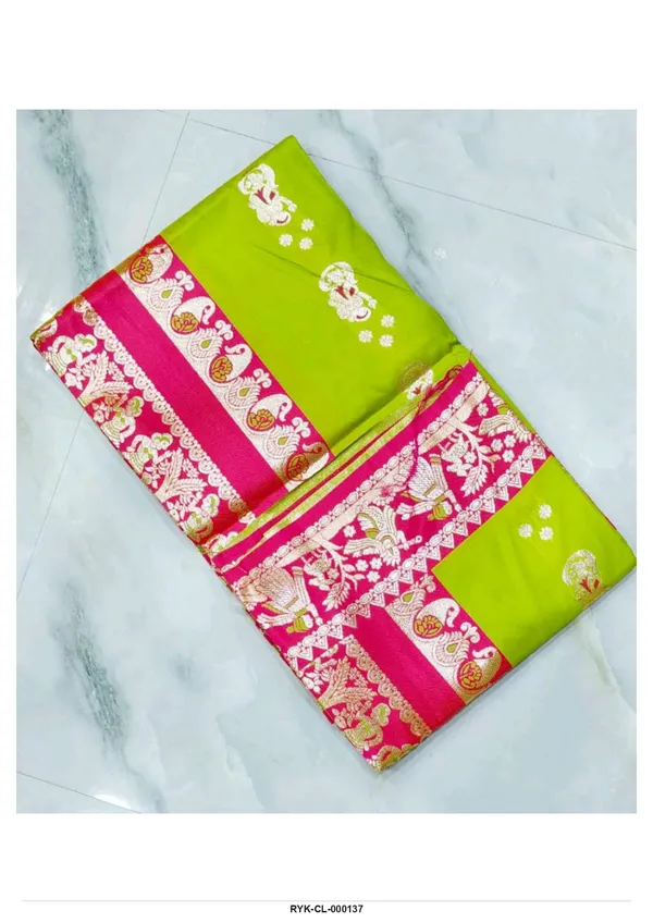 Green_Traditional_Woven_Saree_for_Women