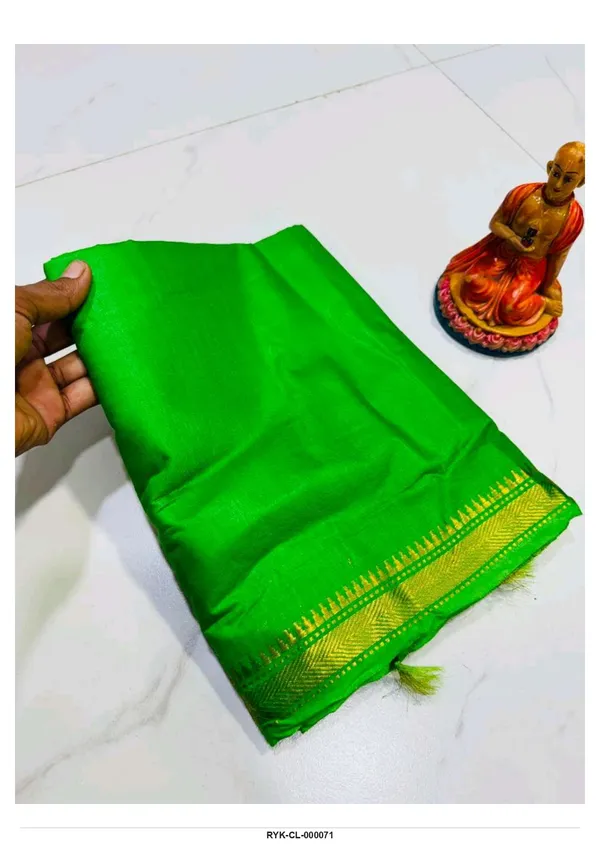 Green_Traditional_Saree_for_Women