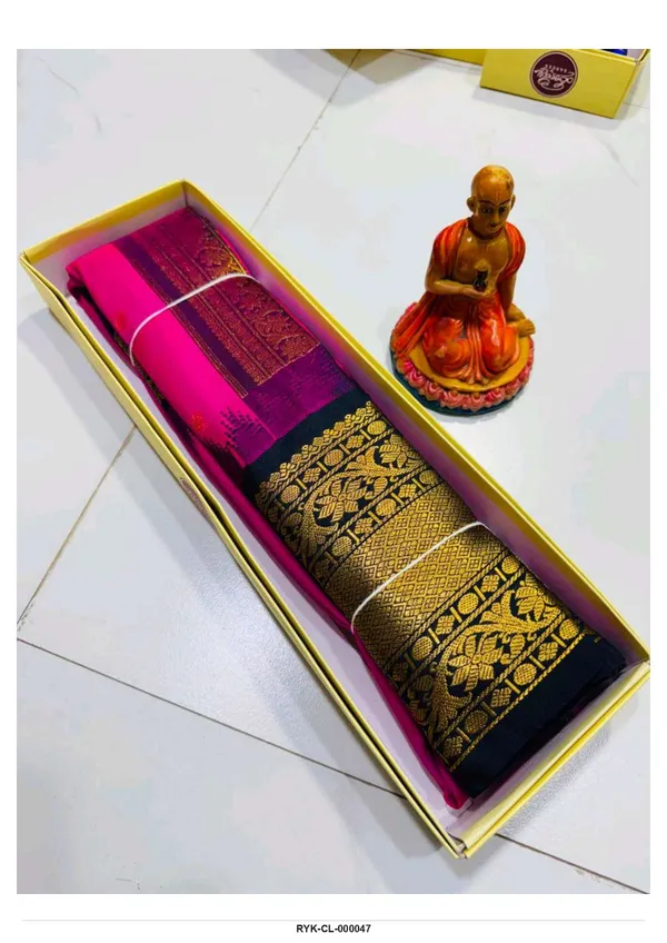 Pink_Silk_Zari_Border_Saree_for_Women