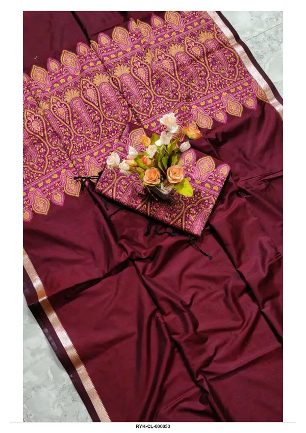 Maroon_Decorative_Paisley_Saree_for_Women