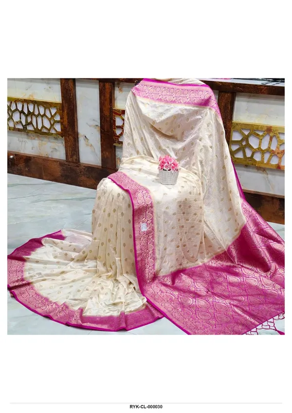 Cream_Woven_Saree_With_Pink_Border_for_Women