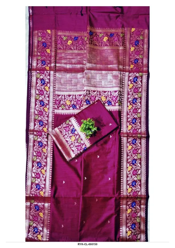 Magenta_Silk_Blend_Floral_Saree_for_Women