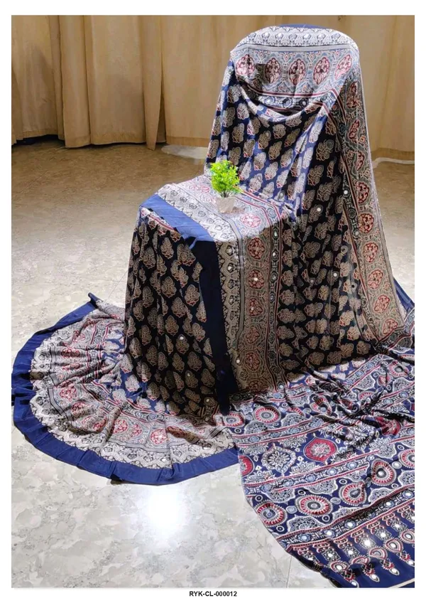 Navy_Blue_Printed_Saree_For_Women