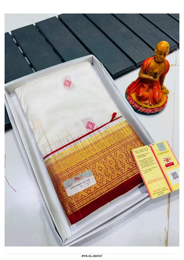 White_And_Maroon_Silk_Saree_for_Women