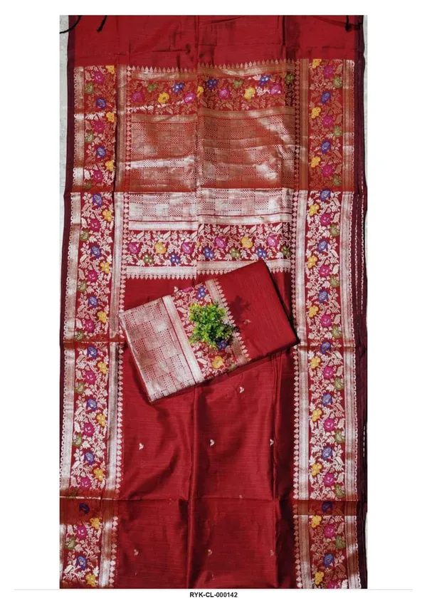 Red_Woven_Floral_Saree_for_Women