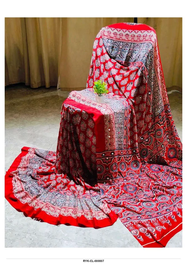 Red_Traditional_Paisley_Print_Chair_Cover