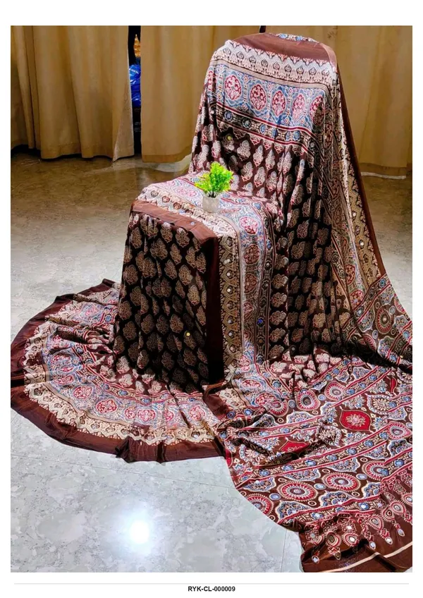 Brown_Printed_Saree_for_Women