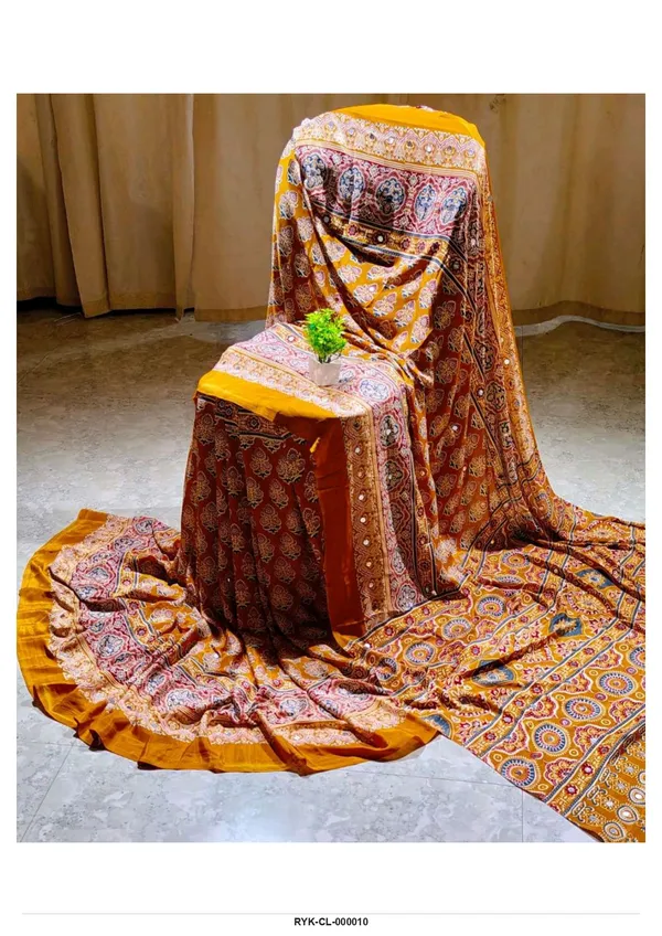 Mustard_Printed_Ethnic_Saree_for_Women