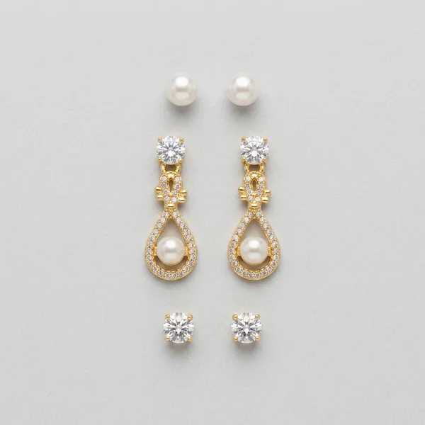 Golden_Brass_Crystal_Pearl_Royal_Drop_Earrings_Set_For_Women