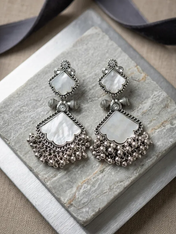 Silver_Oxidised_Brass_Mother_Of_Pearl_Nazra_Jhumka_For_Women