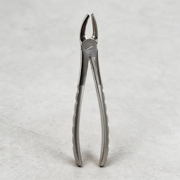 Extraction_Tooth_Forceps_Kit_-_Premium_Sand-Blasting_DLC_Finish_Surface_SI-Ergonomical_Holes_Handle_OR_SI-Anatomical_Cuts_Handle