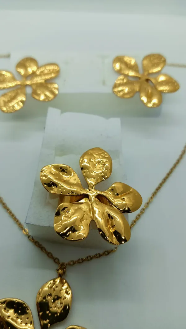 Fiore_Jewellery_Set