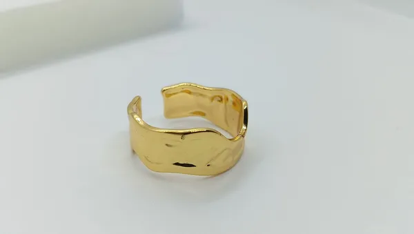 Fluid_Golden_Ring