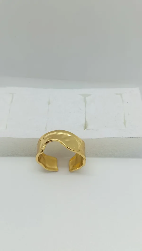Fluid_Golden_Ring