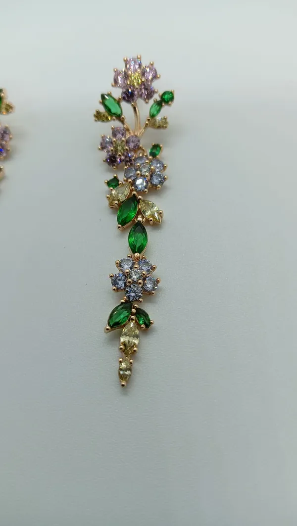 Florielle_Floral_Drop_Earrings