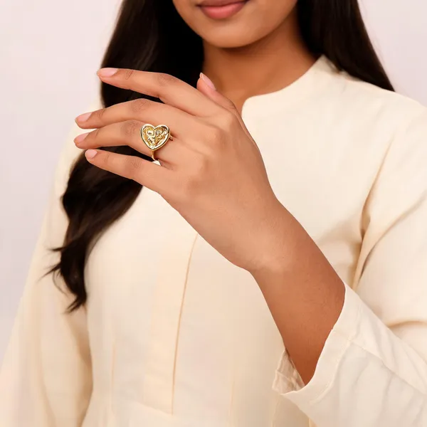 Heart_Of_Gold_Ring