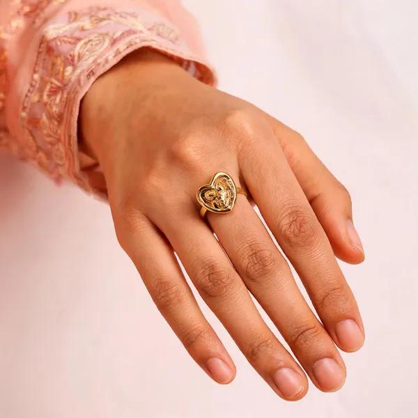 Heart_Of_Gold_Ring